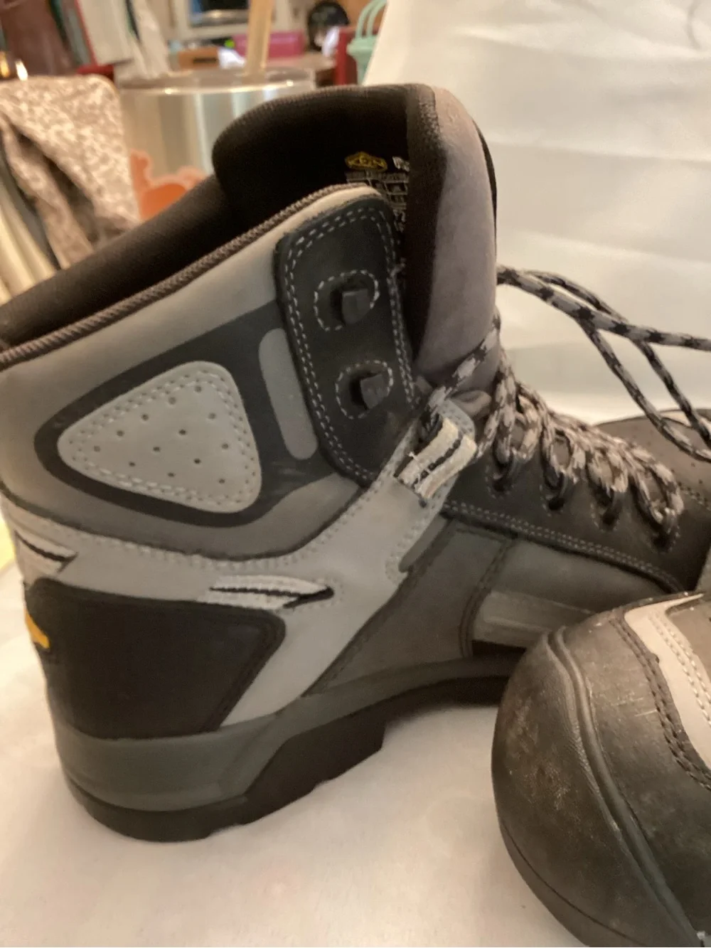 KEEN Women’s Gray and Black Waterproof Utility/Work/Hiking Boots